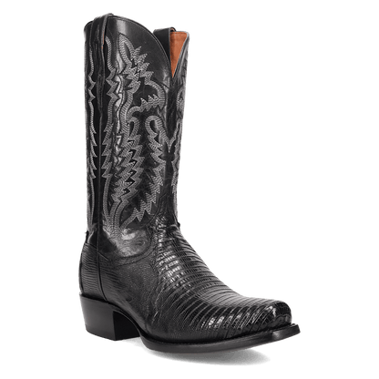 Black,7,D