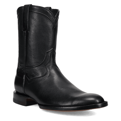 Black,7,D